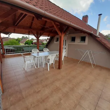 Appartement 8 Féröhelyes Balatonlelle